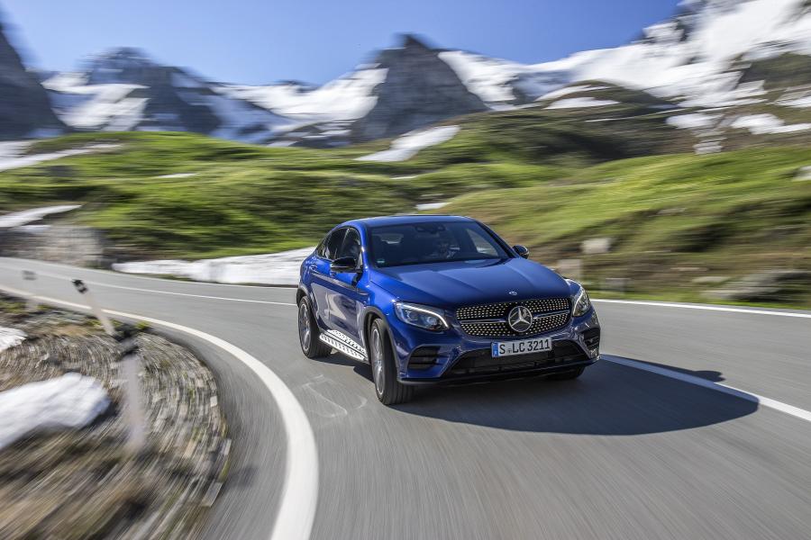  Mercedes-Benz GLC250 4Matic AMG Line Coupe 2016 года  (фото 12 из 32)